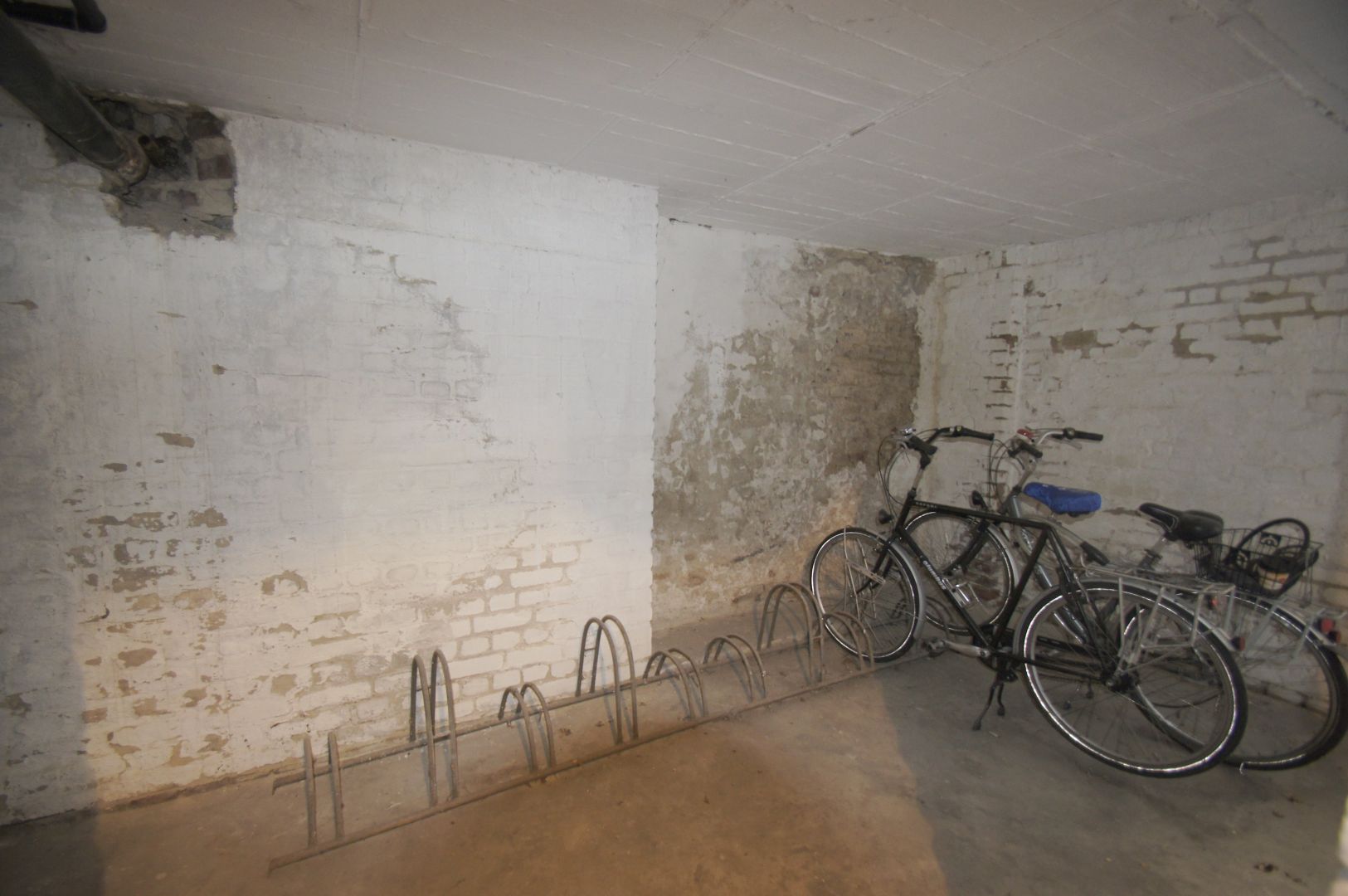 Ansicht 4 von: Hobbyhandwerker aufgepasst! Renovierungsbedürftige 3-Zimmerwohnung mit kleinem Garten in Krefeld